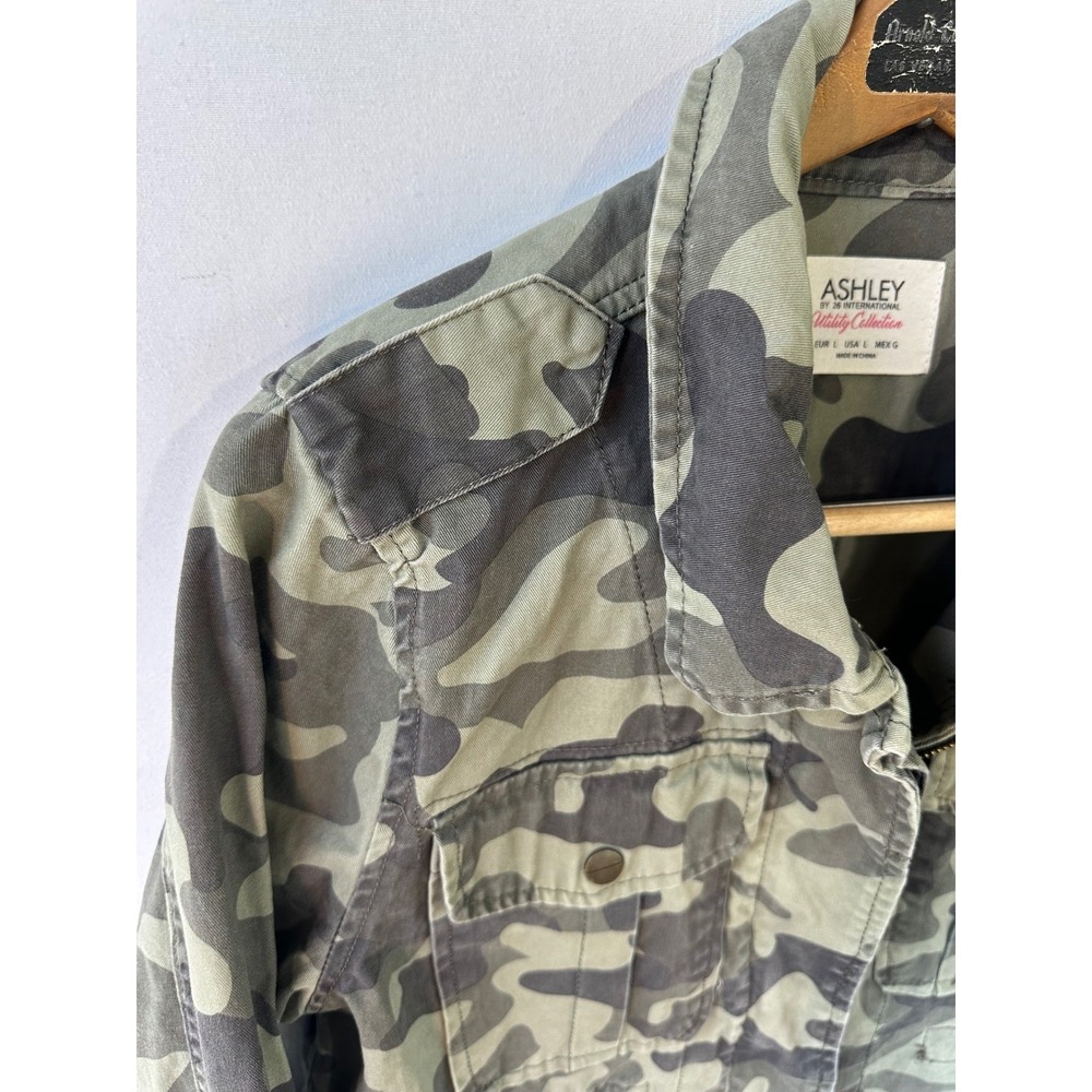 Ashley Utility Camo Jacket Military Epaulette Womens Large Green Excellent - Picture 3 of 5